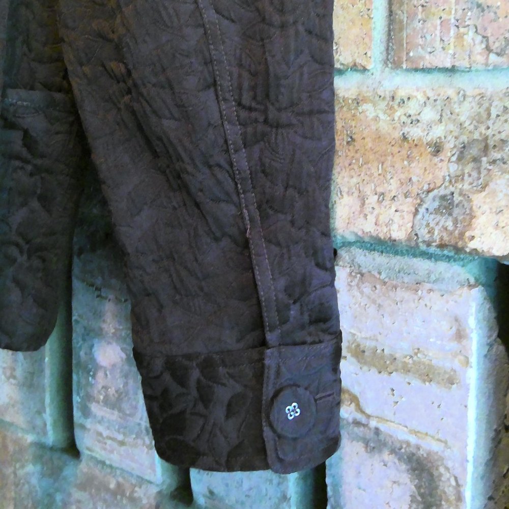 Quilted Jacket - Picture 11 of 12